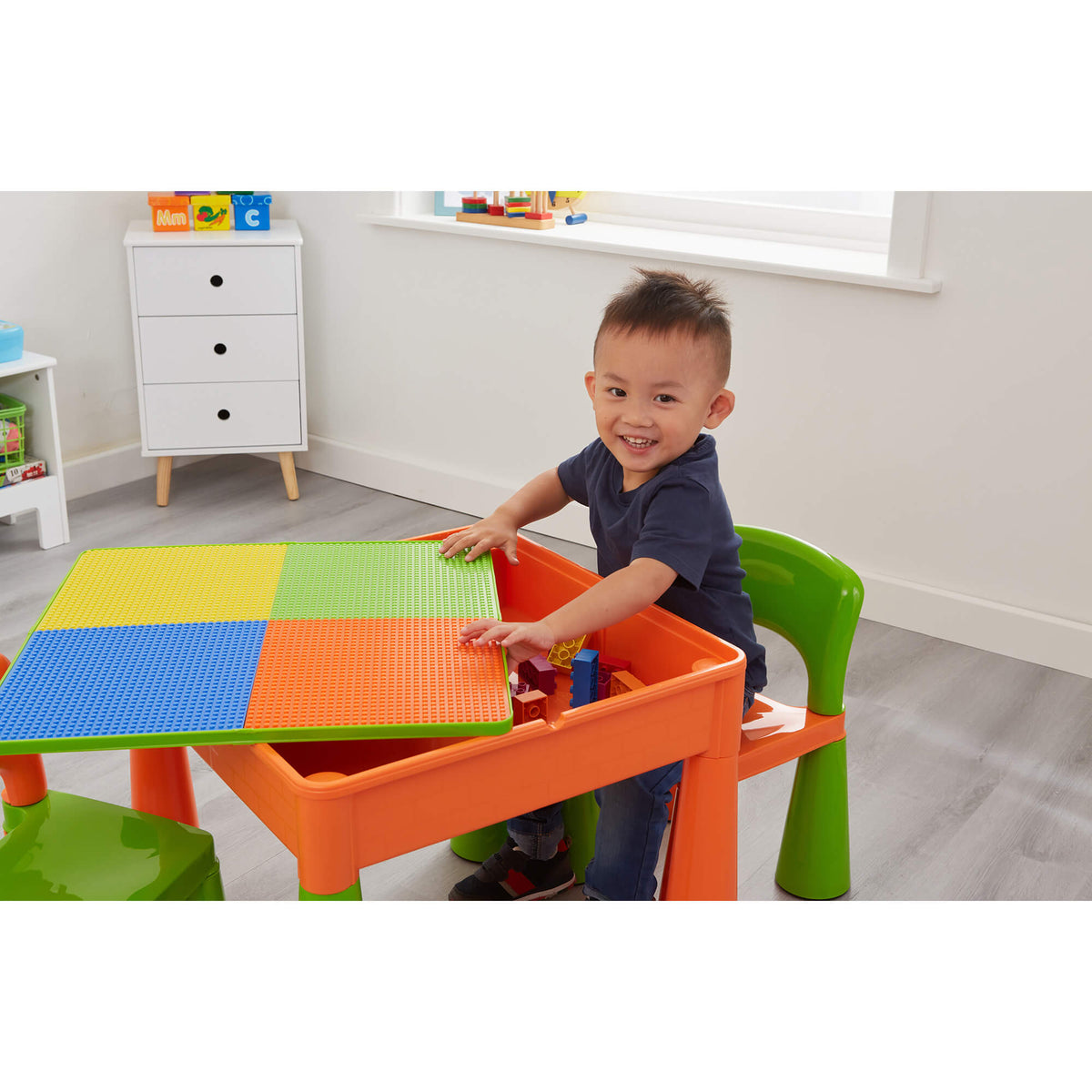 Play chairs best sale for toddlers