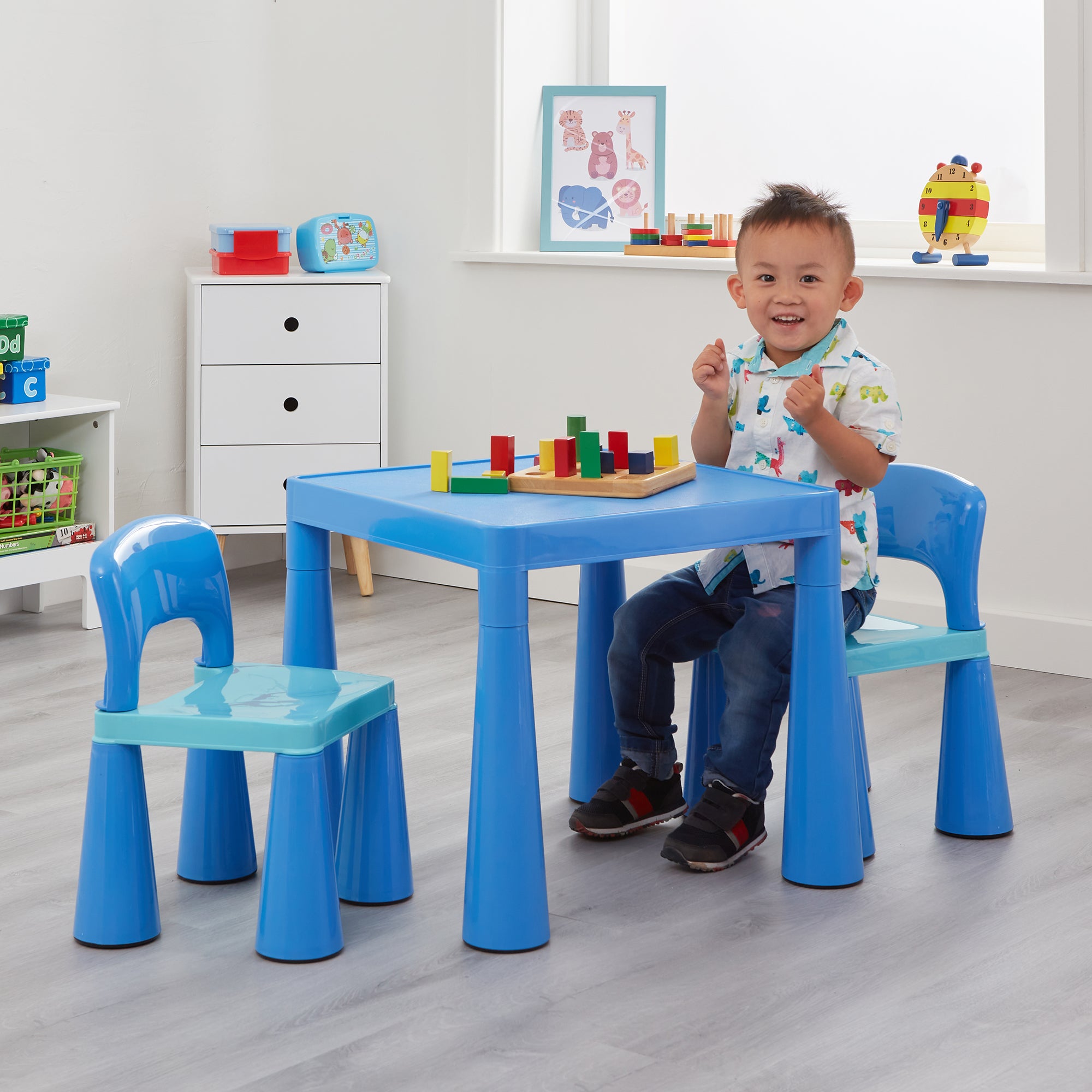 Chunky Funky Plastic Kid s Children s Activity Table 2 Chair Set Blue